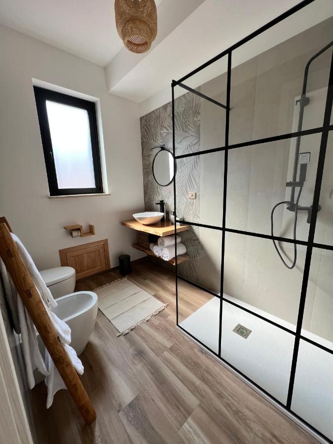 Al Vicolo Stretto Apartment Brancaleone Marina Ngoại thất bức ảnh