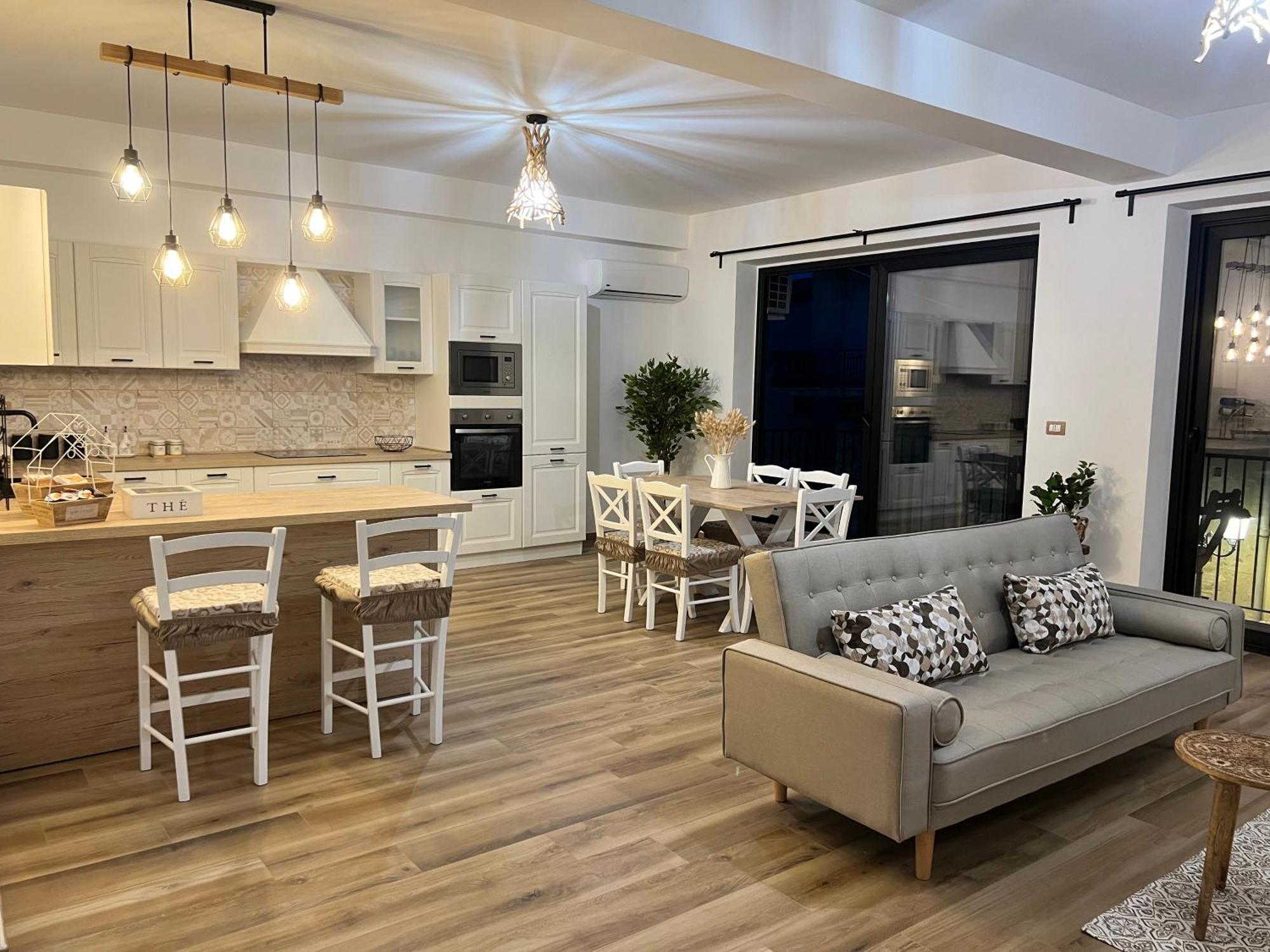 Al Vicolo Stretto Apartment Brancaleone Marina Ngoại thất bức ảnh